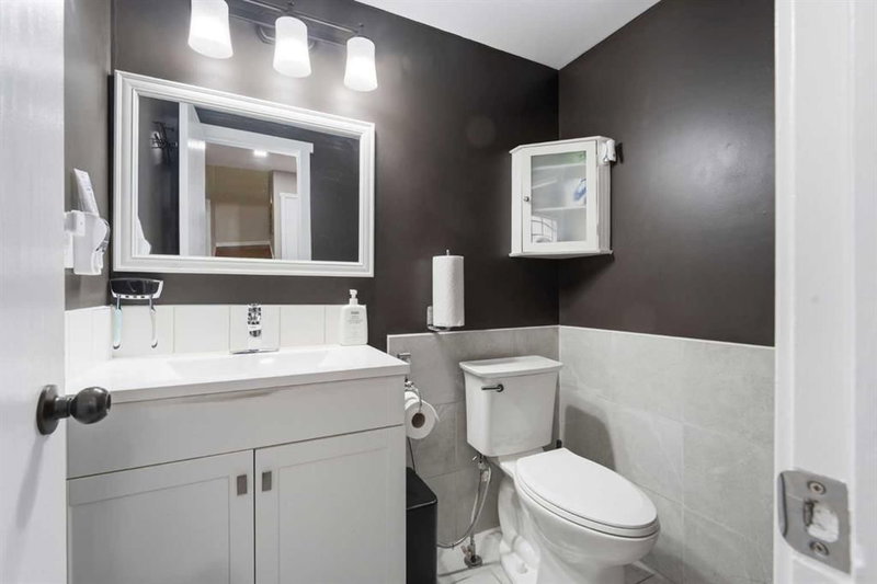 227 Abalone Place NE, Abbeydale — interior photo 5