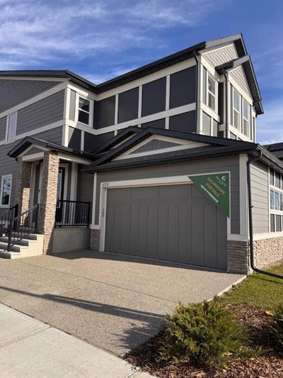 408 Legacy Circle SE