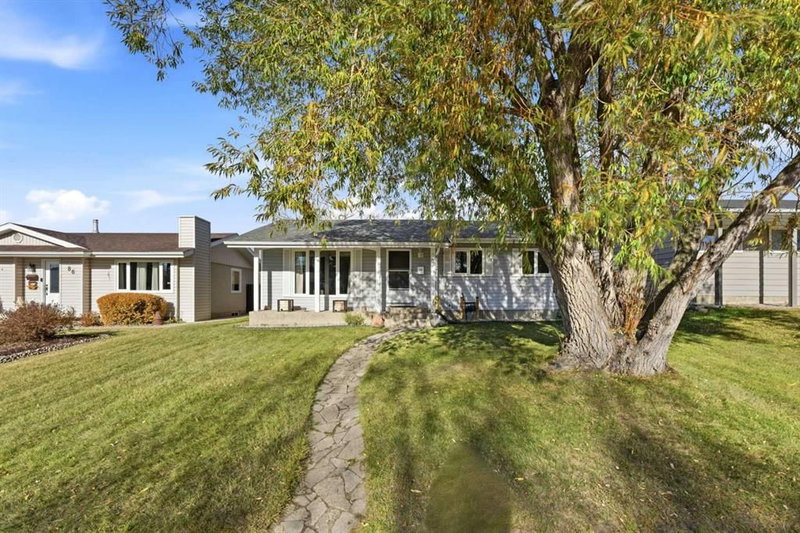 82 Baird Street