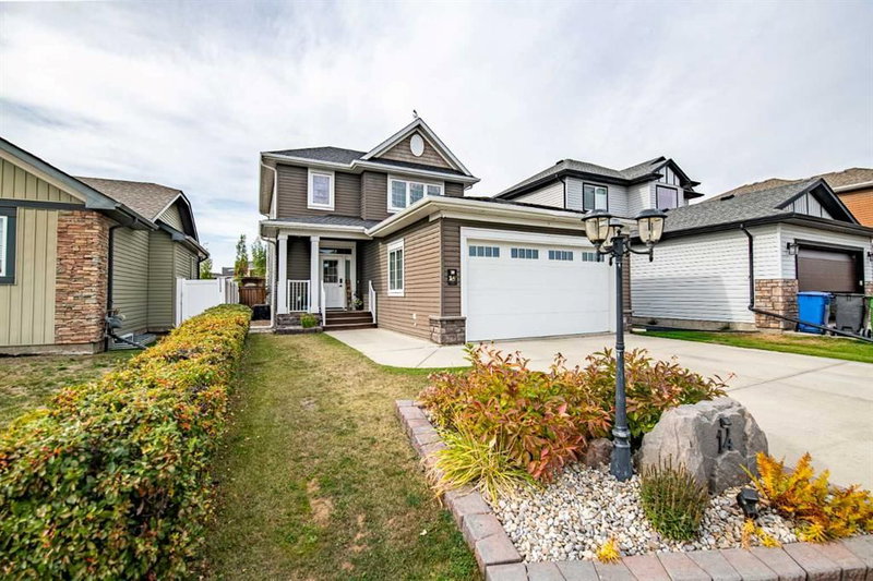 14 Windermere Close