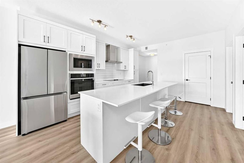 2409, 55 Lucas Way NW, Livingston — interior photo 6