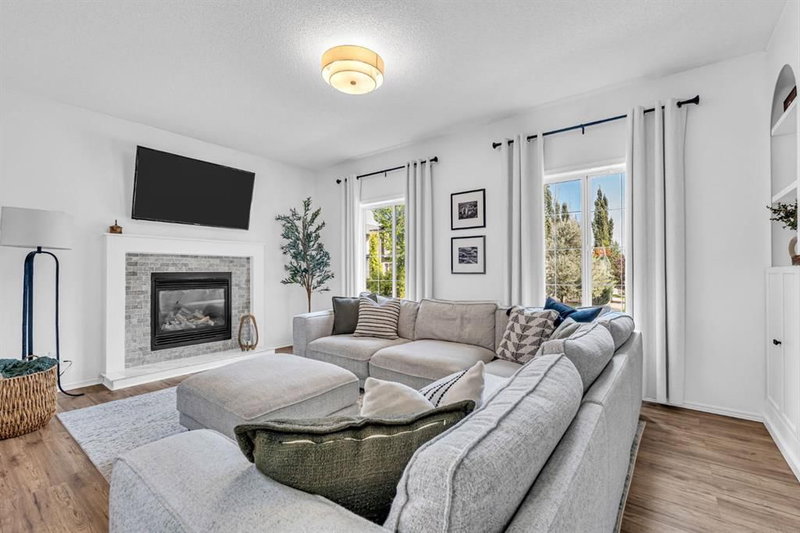 123 Elgin Meadows Way SE, McKenzie Towne — photo 3