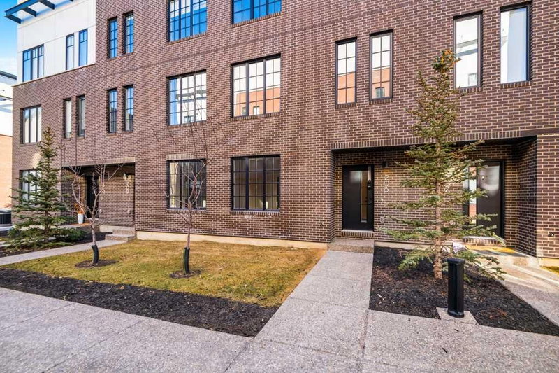 208 - 8155 8 Avenue SW