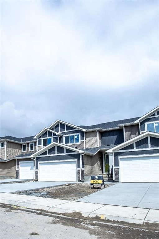 316 Waterford Way