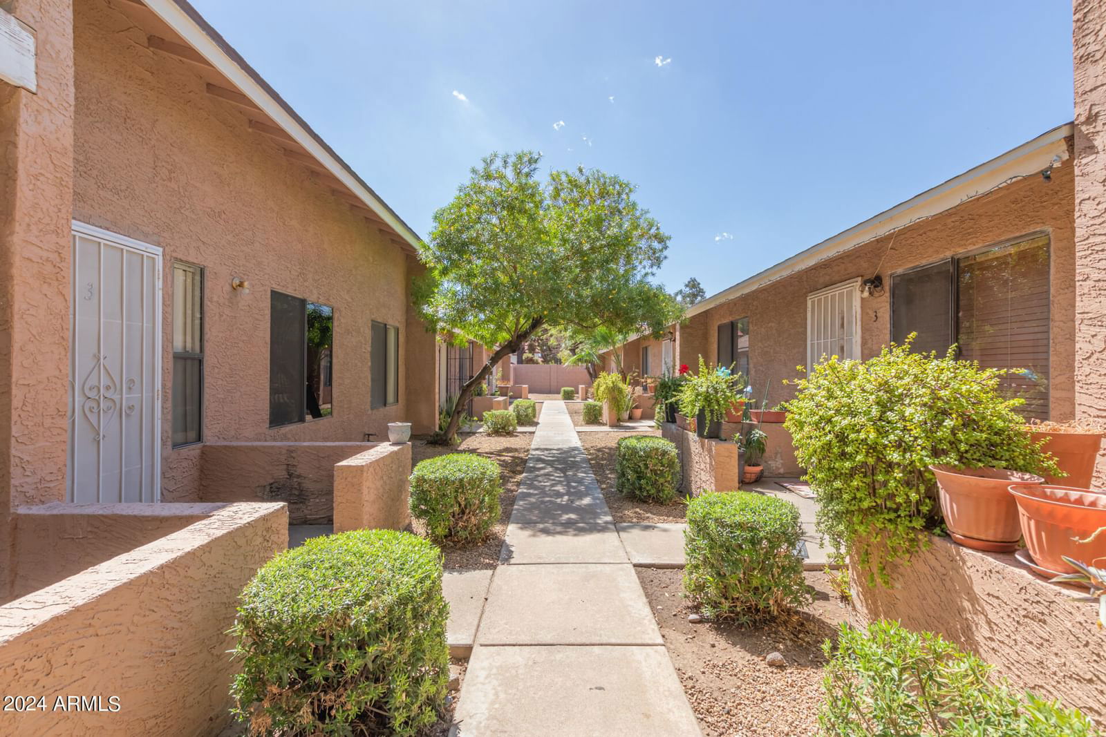 GemHaus Property Management: 3 bedroom Townhouse in Phoenix