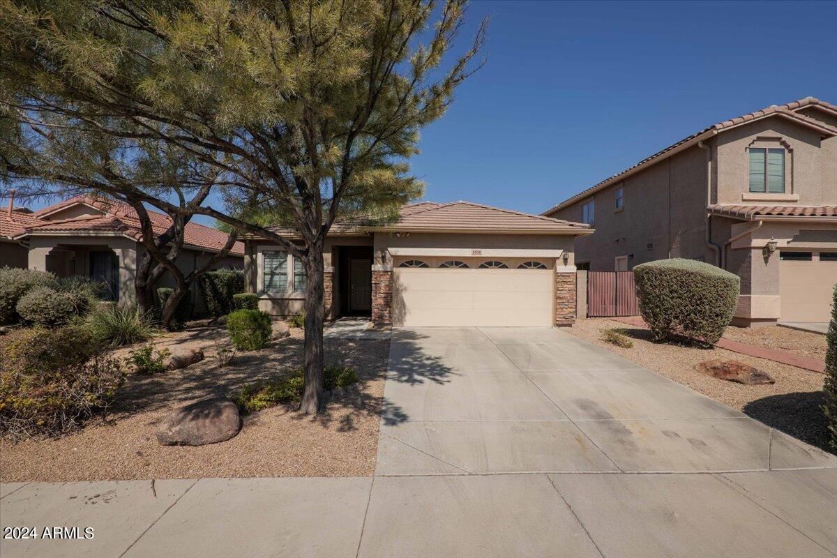 GemHaus Property Management: 3 bedroom Single Family - Detached in ANTHEM WEST UNIT 1, Phoenix, AZ - 1757 sqft