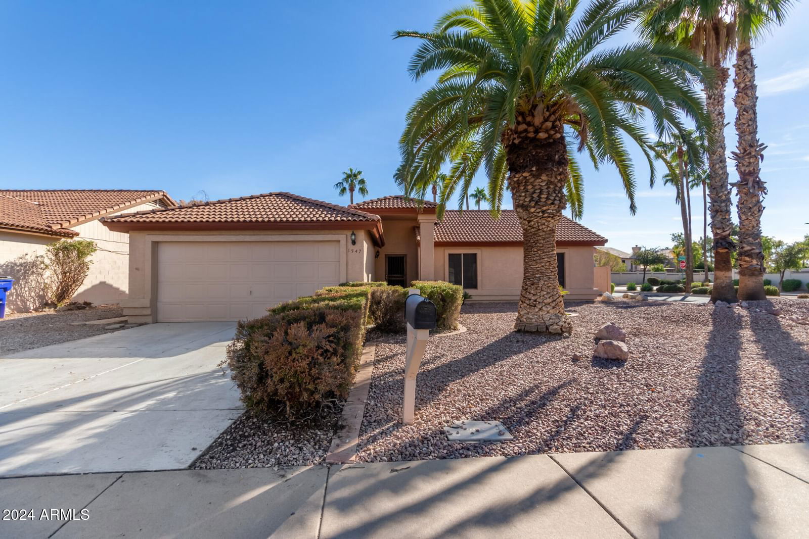 GemHaus Property Management: 3 bedroom Single Family - Detached in PARK VILLAGE UNIT 2 LOT 1-42, Gilbert, AZ - 1410 sqft