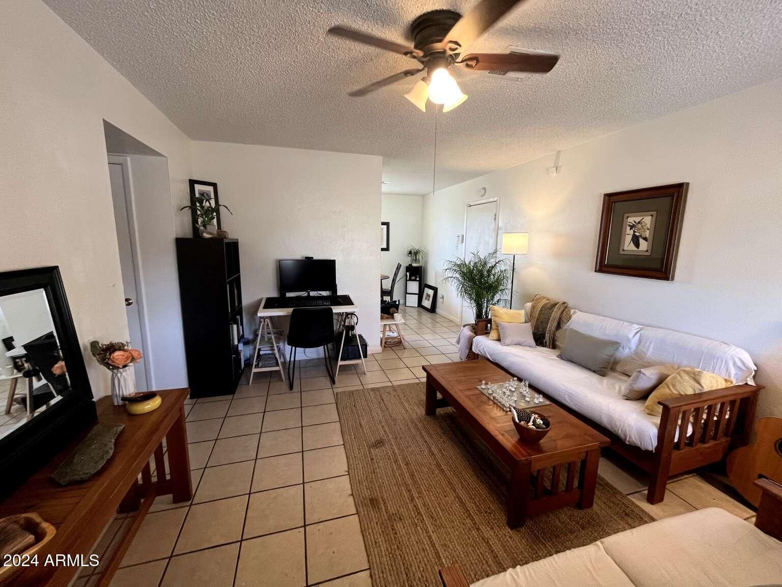 GemHaus Investment & Property Management: Spacious 1041 sqft Single Family - Detached in CITRUS PLAZA UNIT 2 area