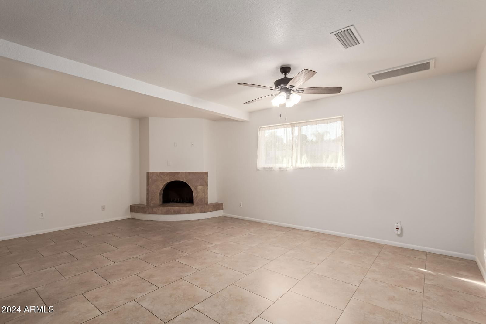 GemHaus Property Management: 4 bedroom Single Family - Detached in Phoenix