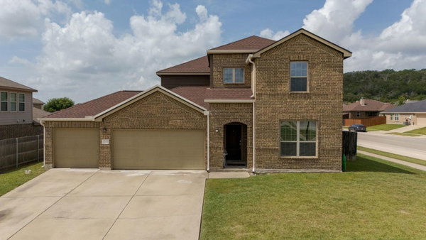 3700 Joyce LN