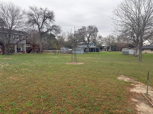 110 Lake Forrest DR