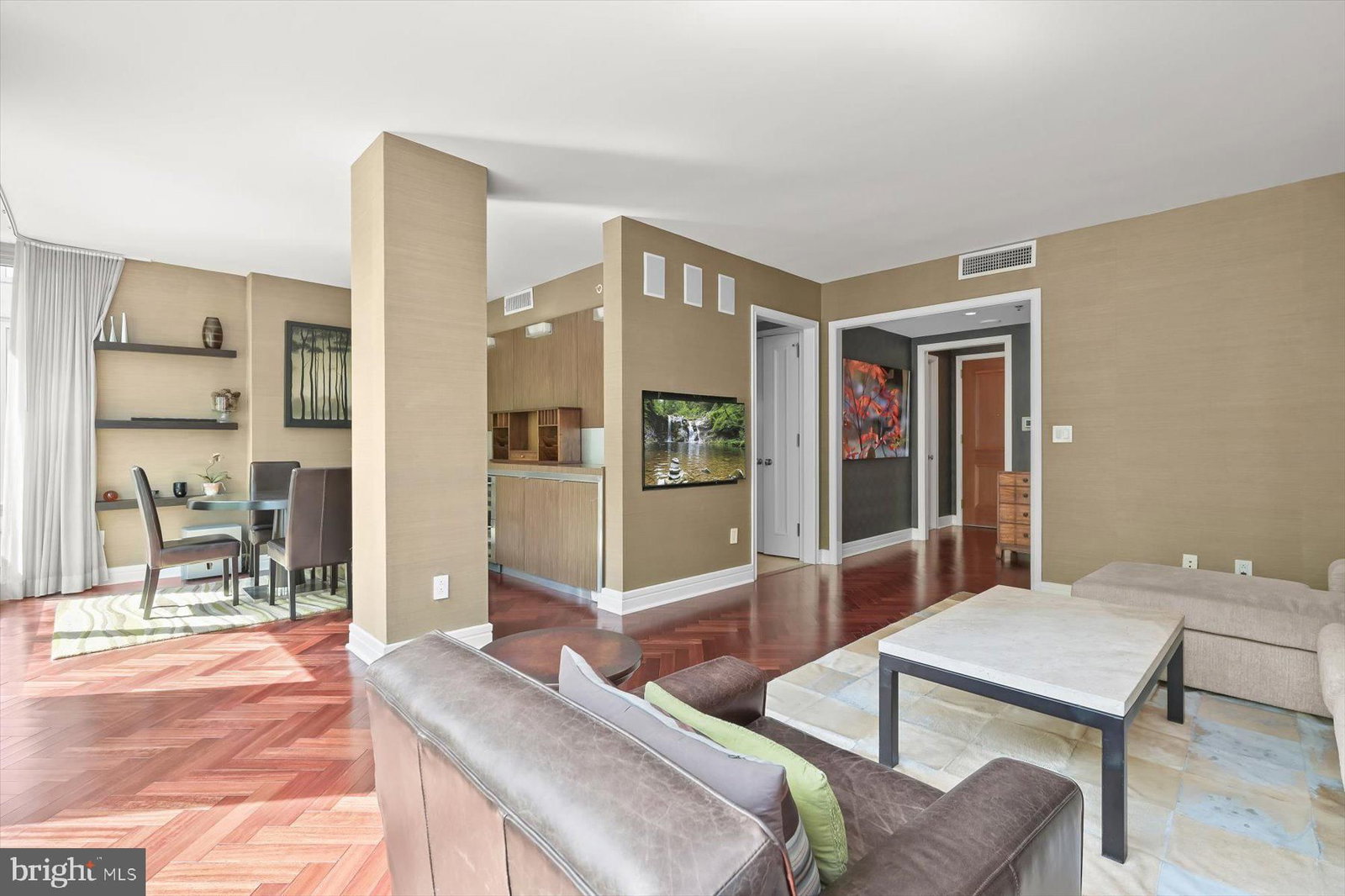1155 23RD STREET NW #6G photograph