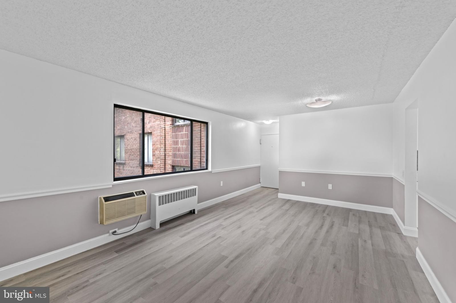 4717 1ST STREET SW #203 photograph