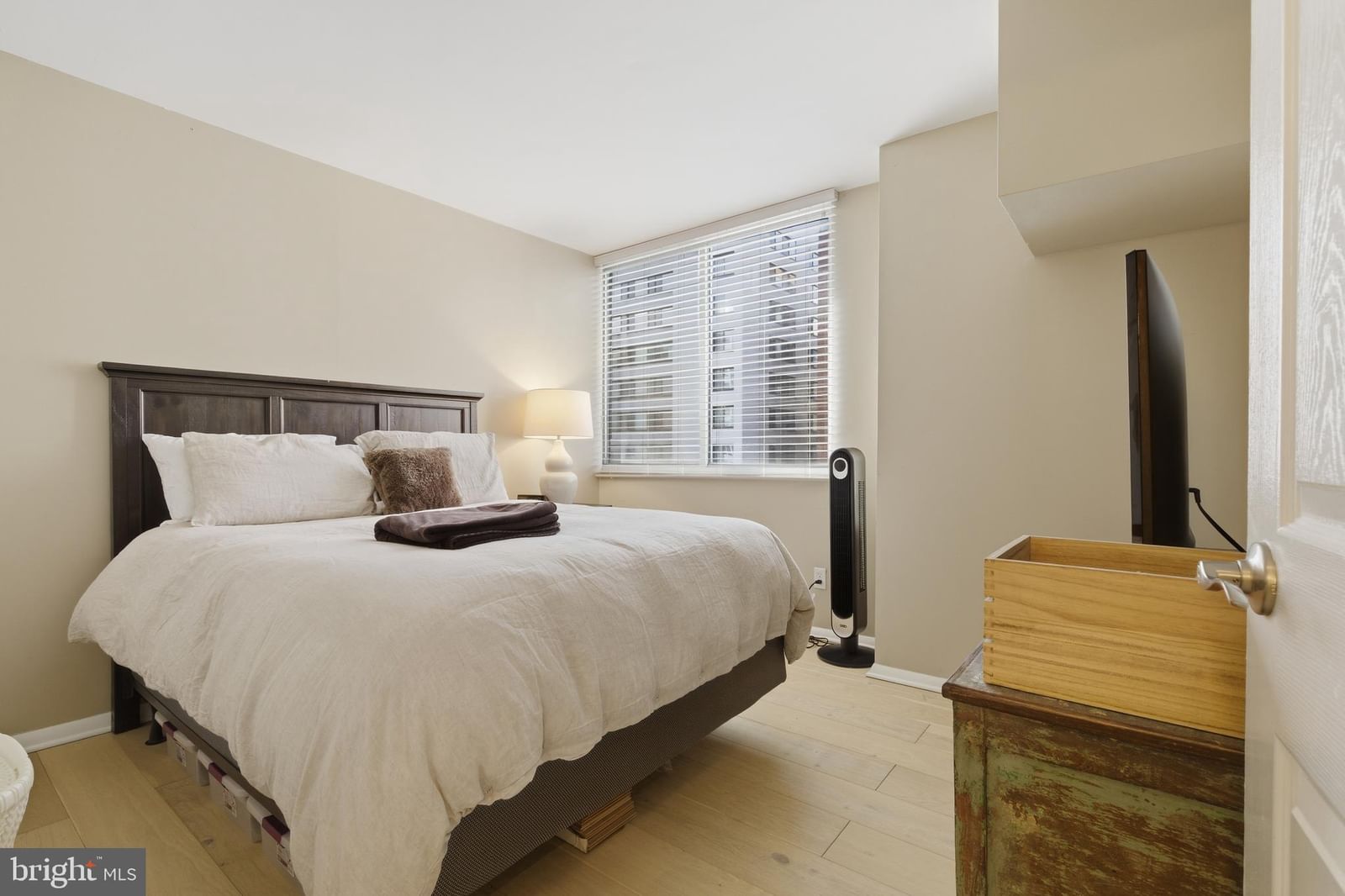 1245 13TH STREET NW #412 photograph