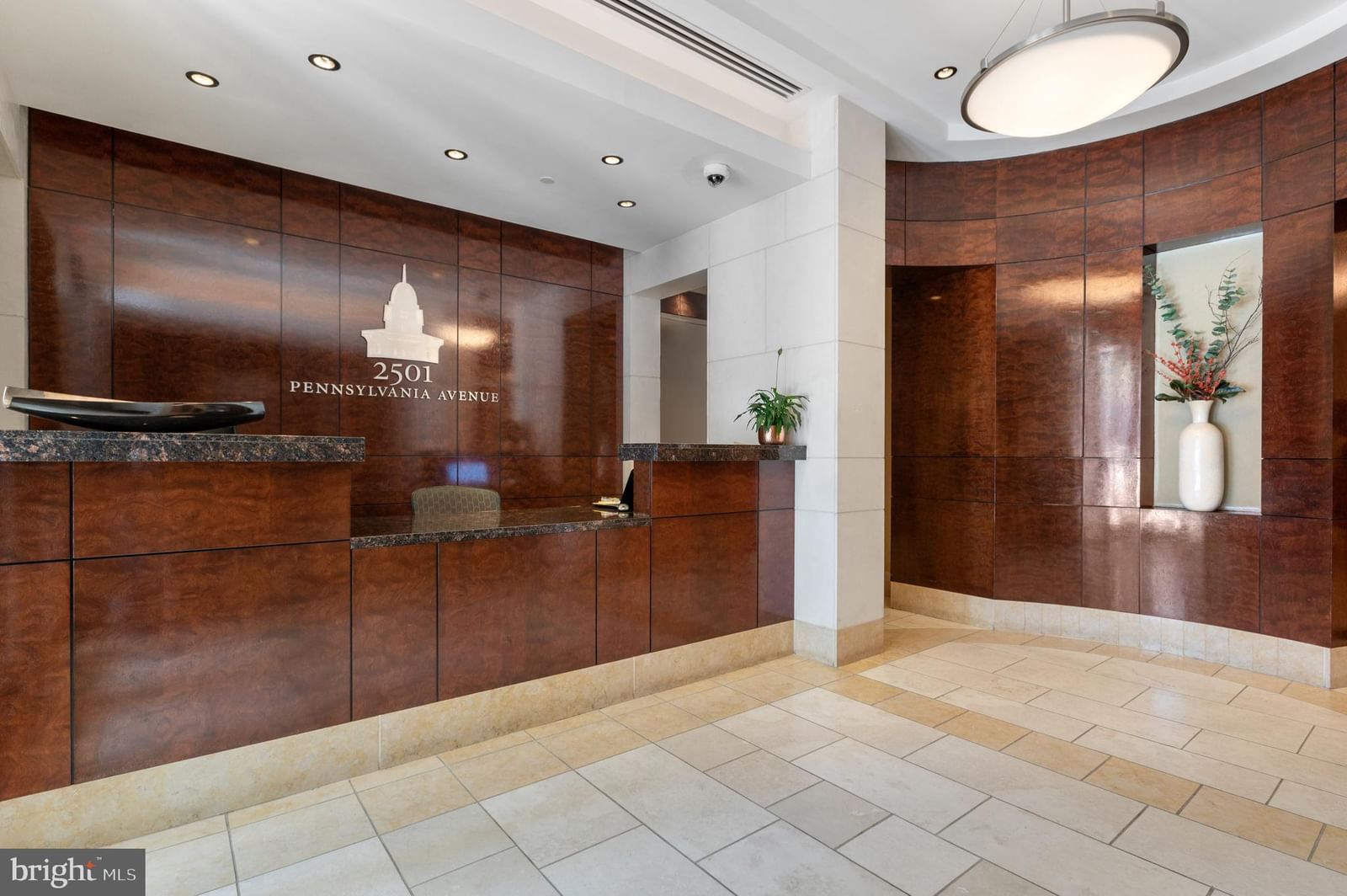 2501 PENNSYLVANIA AVENUE NW #2A photograph