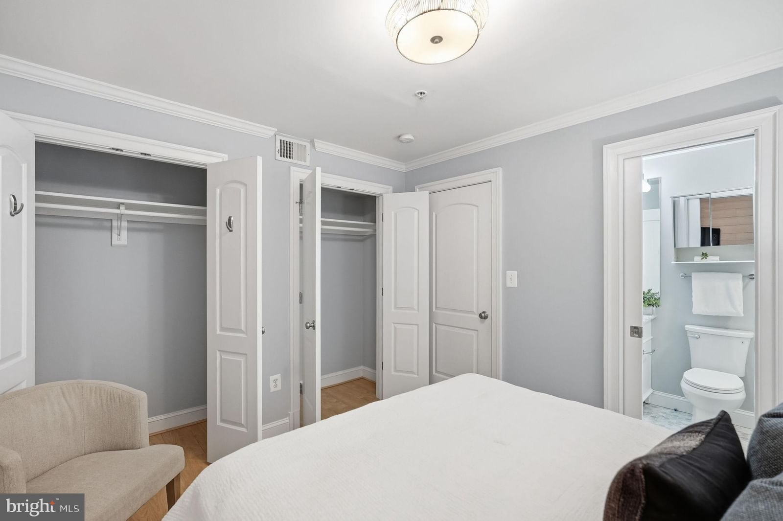 1740 18TH STREET NW #T2 photograph