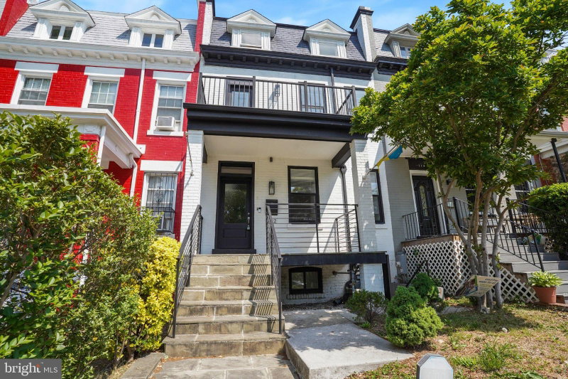 112 V STREET NE