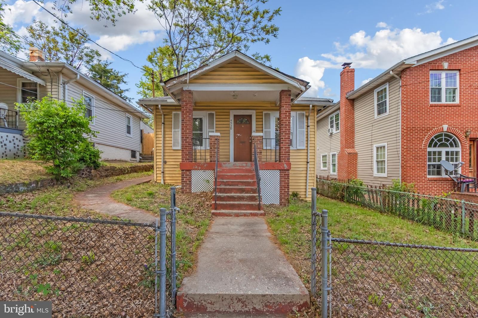 4530 DIX ST NE, WASHINGTON 20019, DC