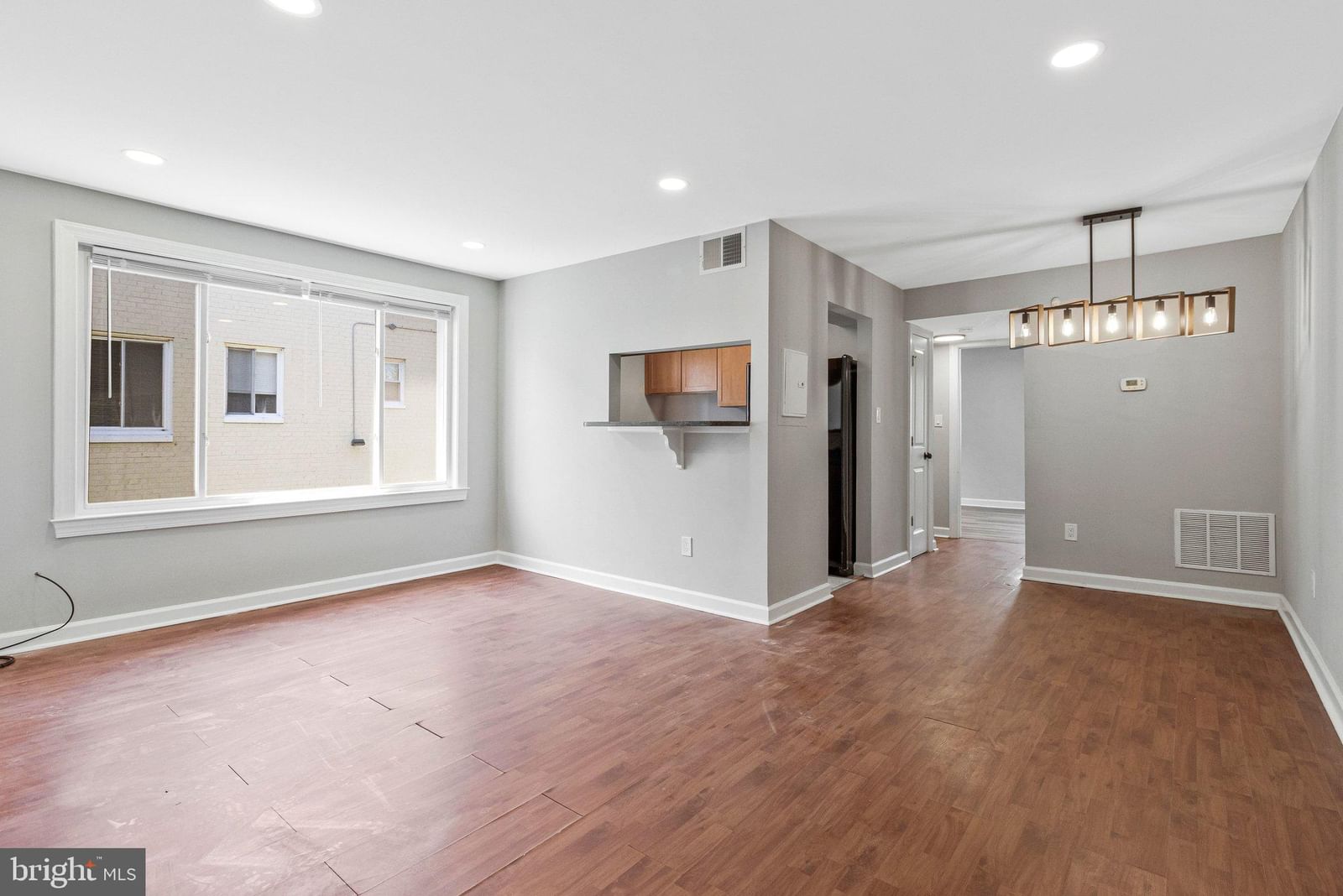 717 BRANDYWINE STREET SE #202 photograph