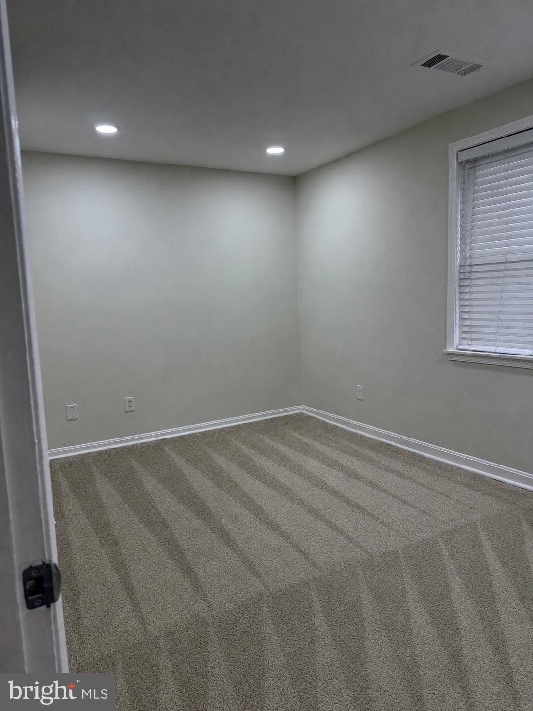 3816 V STREET SE #102 photograph