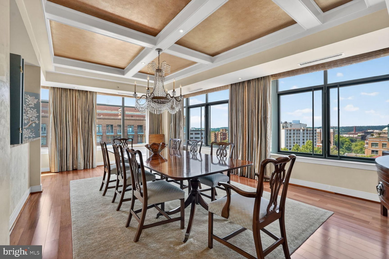 2425 L STREET NW #939 photograph