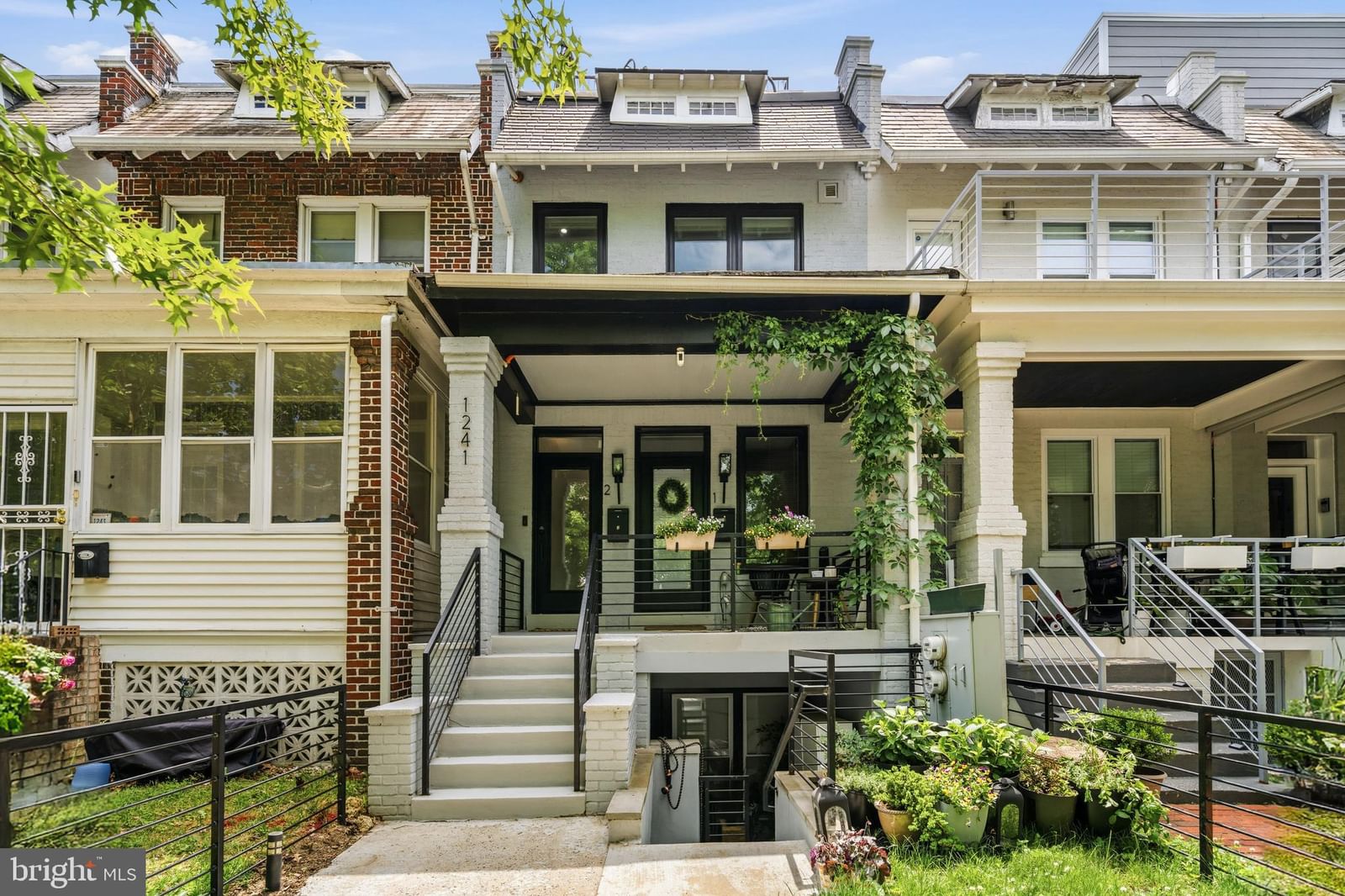 1241 OATES ST NE, WASHINGTON 20002, DC