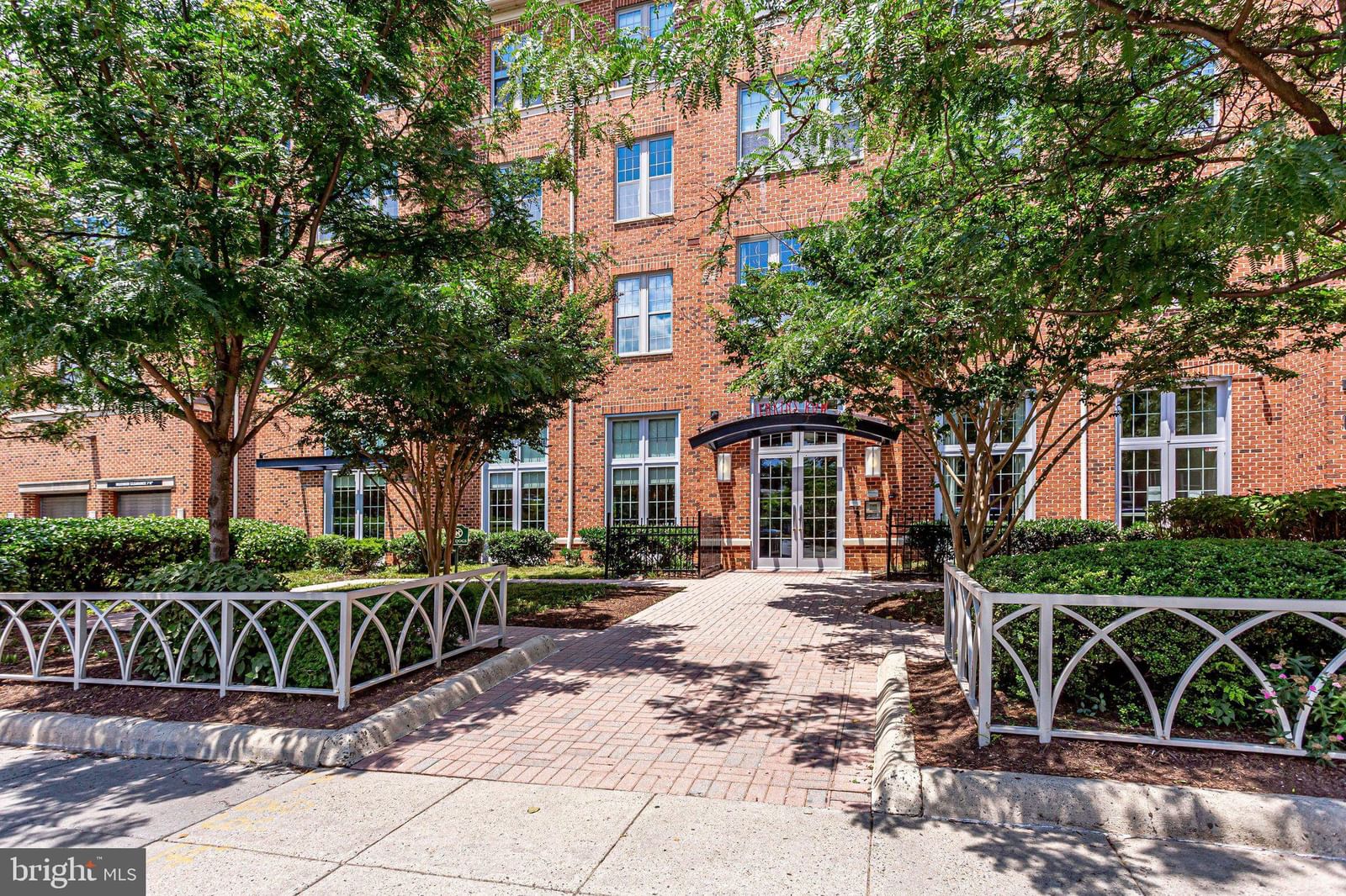 1391 PENNSYLVANIA AVE SE, WASHINGTON 20003, DC