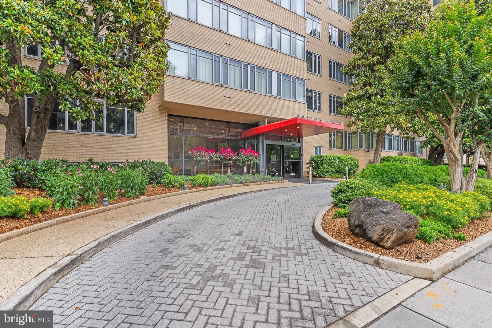 1711 MASSACHUSETTS AVE NW, WASHINGTON 20036, DC