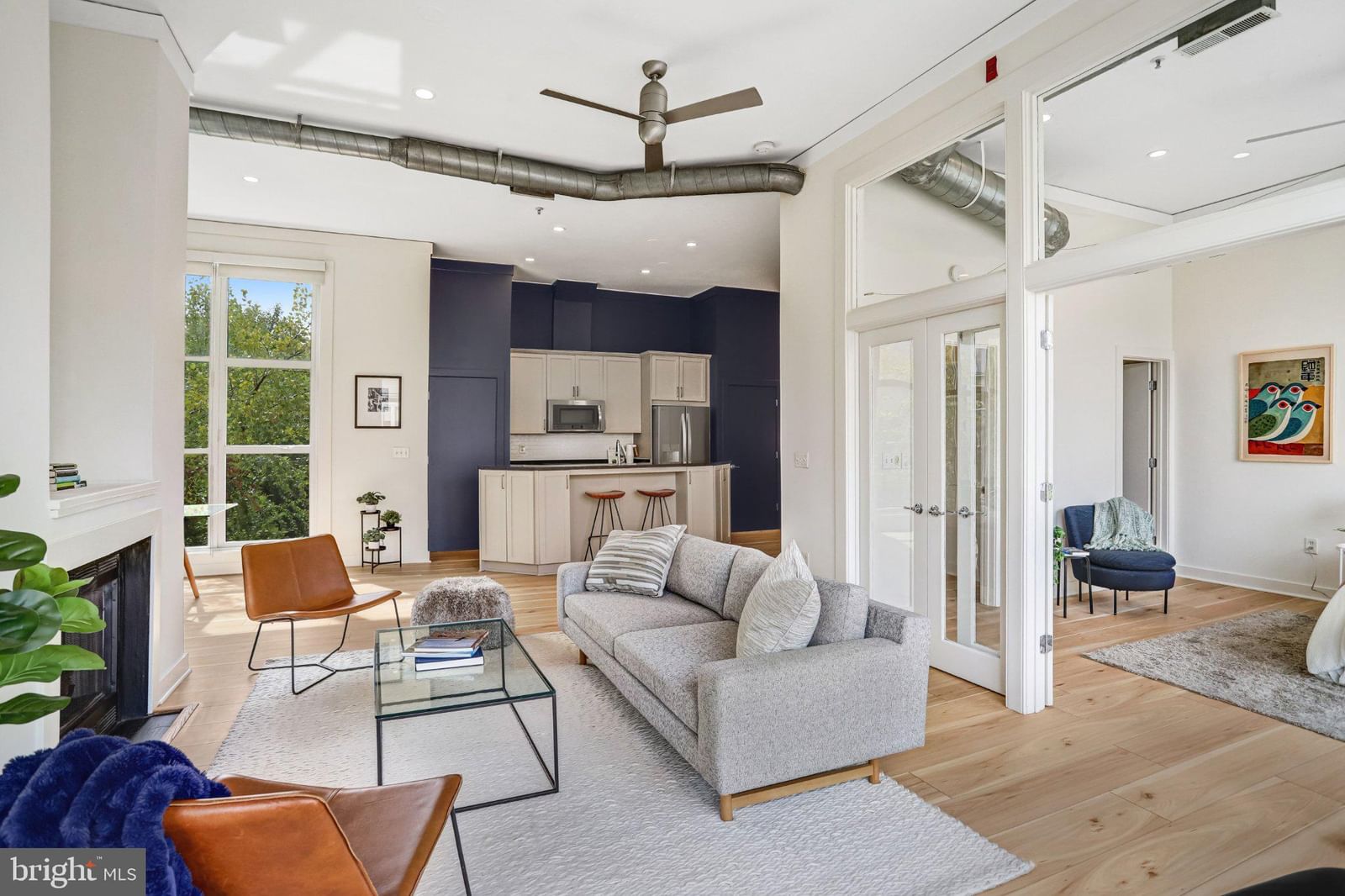 2380 CHAMPLAIN STREET NW #306 photograph
