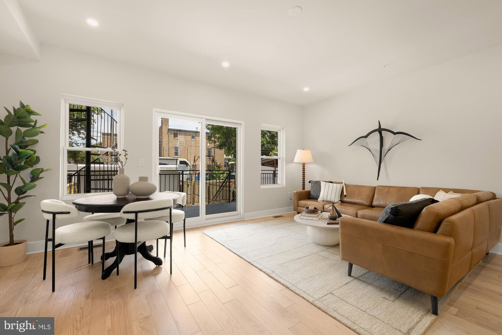 1128 MORSE STREET NE #1 photograph