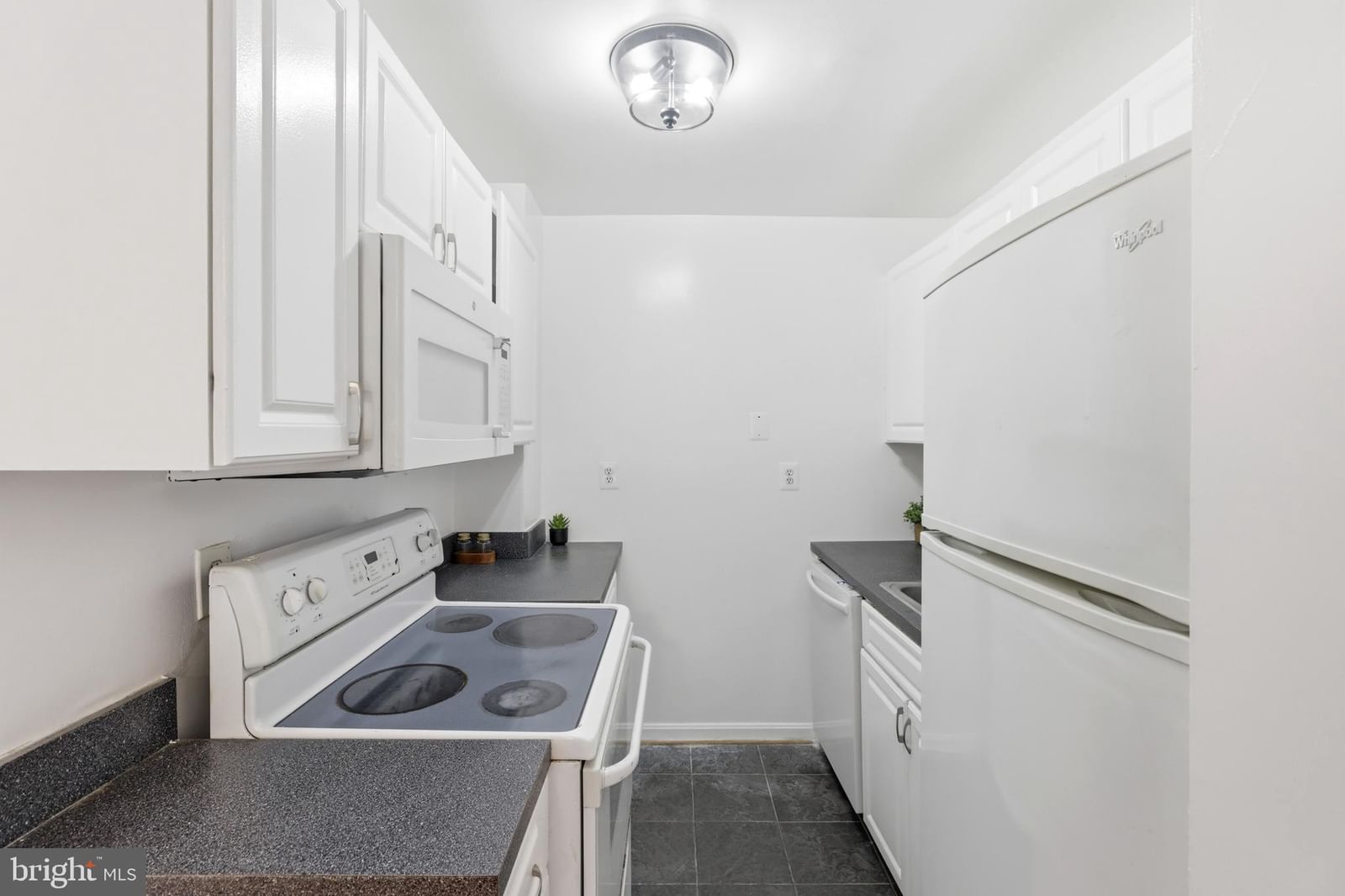 610 LONGFELLOW STREET NW #305 photograph