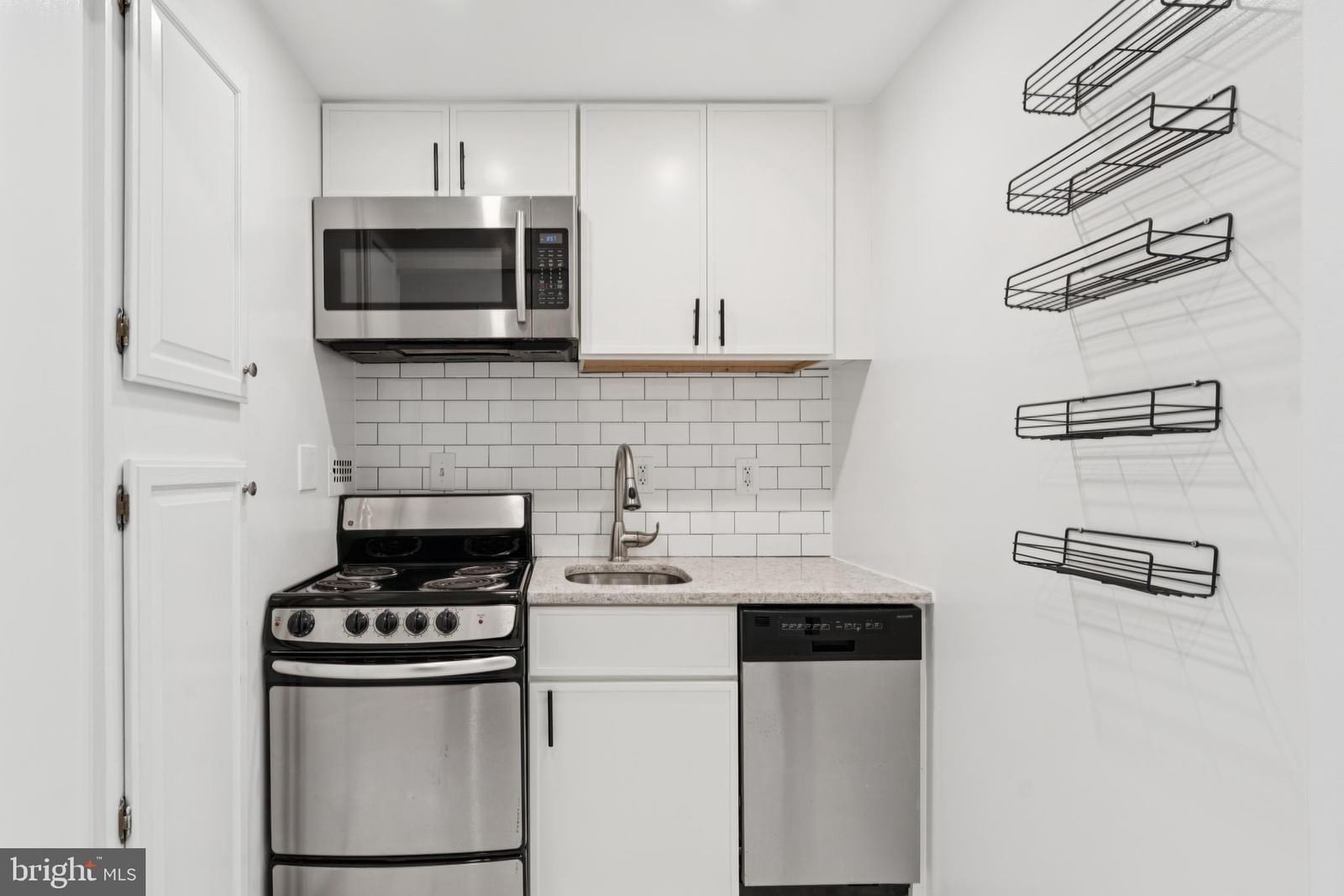 1718 CORCORAN STREET NW #23 photograph