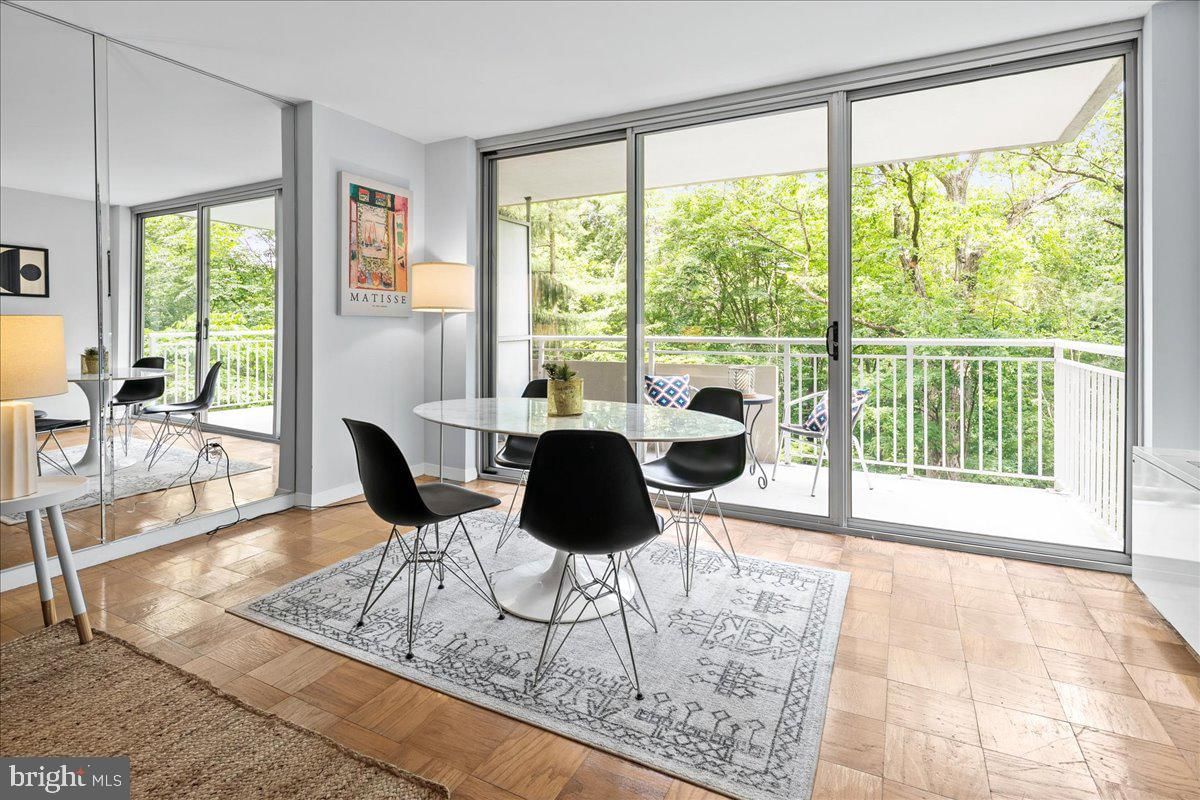 3001 VEAZEY TER NW, WASHINGTON 20008, DC