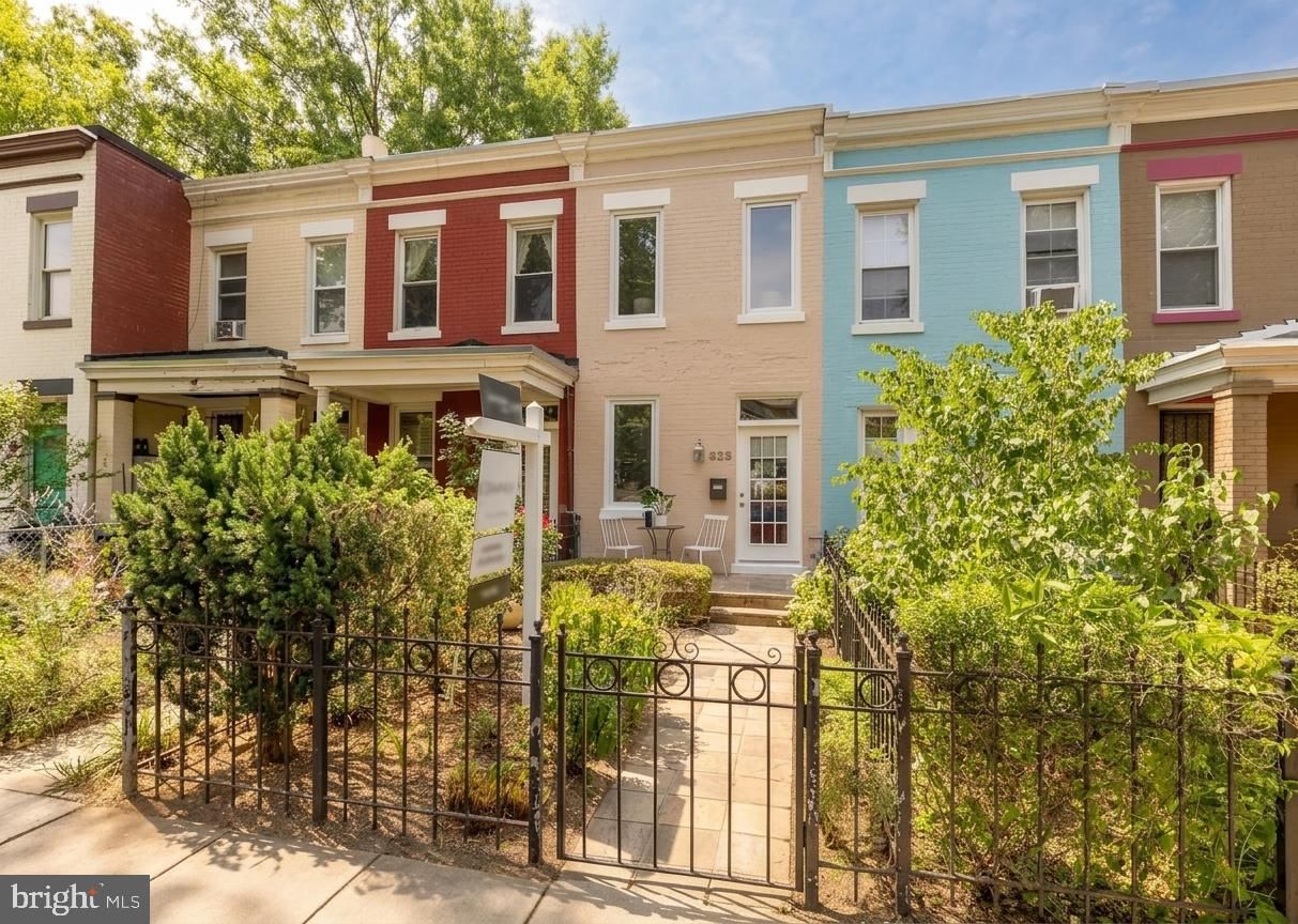 825 L ST NE, WASHINGTON 20002, DC