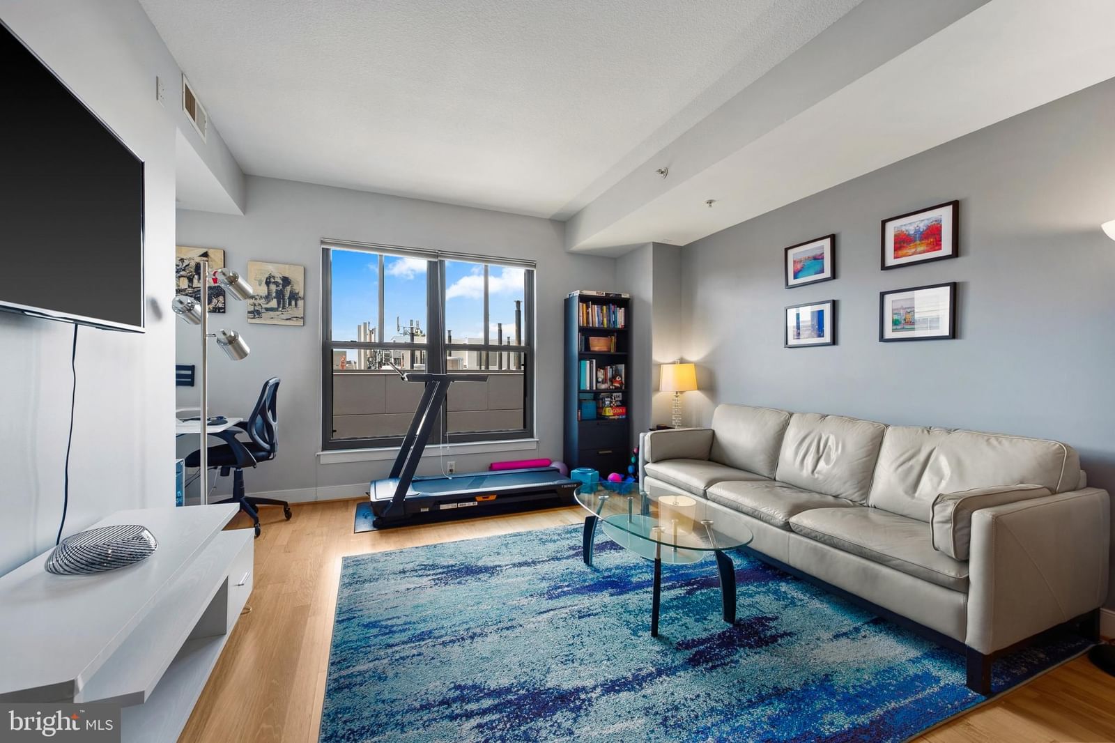 910 M STREET NW #1006 photograph