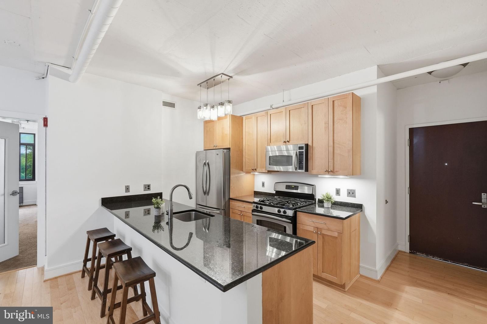 809 6TH STREET NW #22 photograph