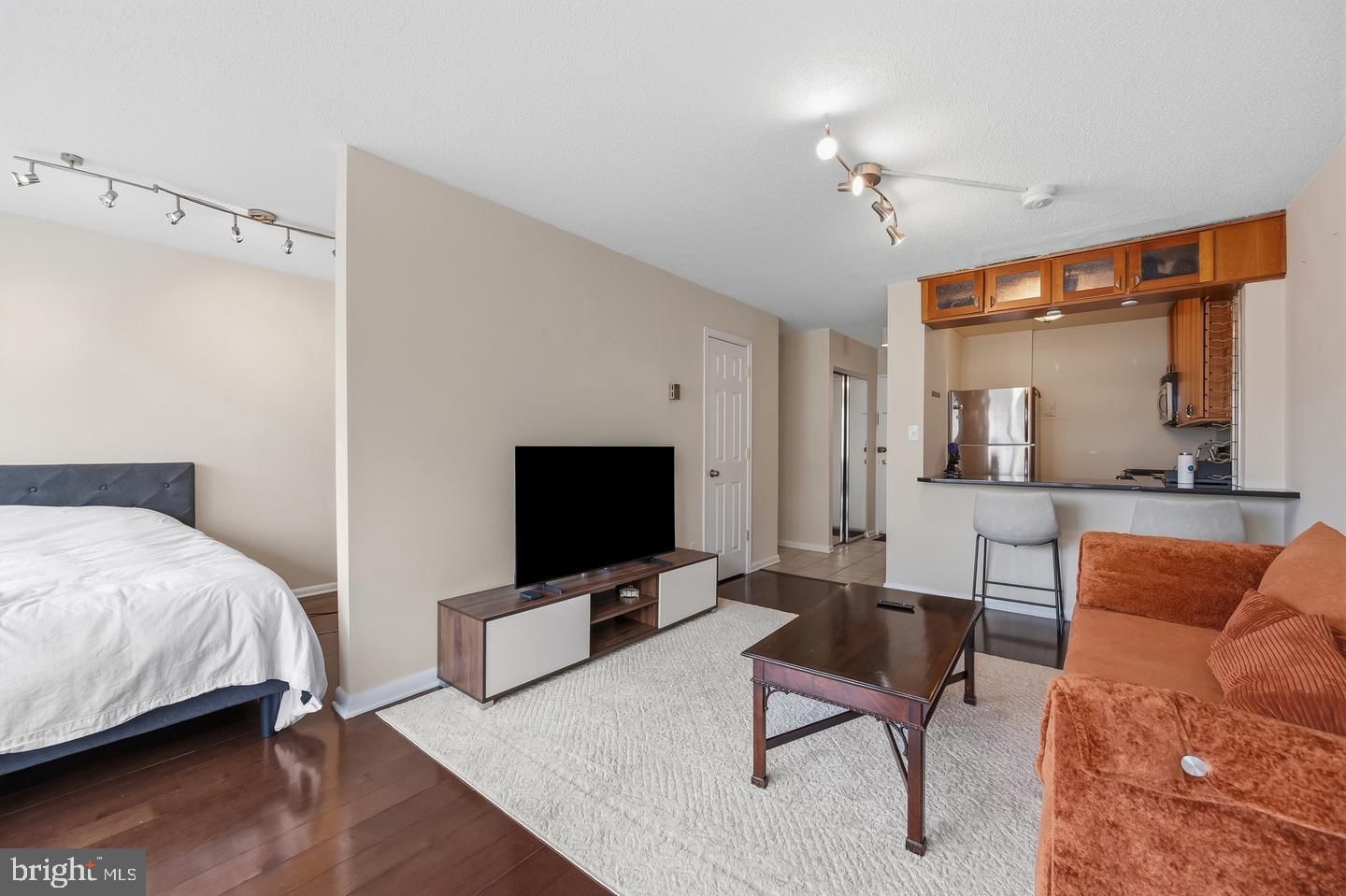 1330 NEW HAMPSHIRE AVENUE NW #911 photograph