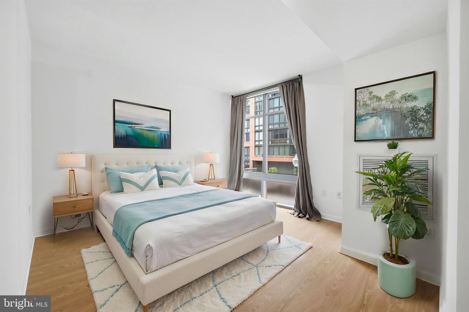 440 L STREET NW #105 photograph