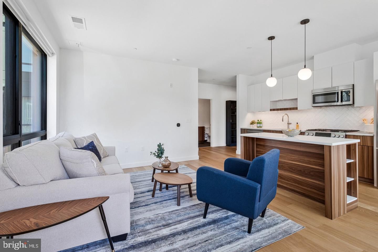 7175 12TH STREET NW #302 photograph