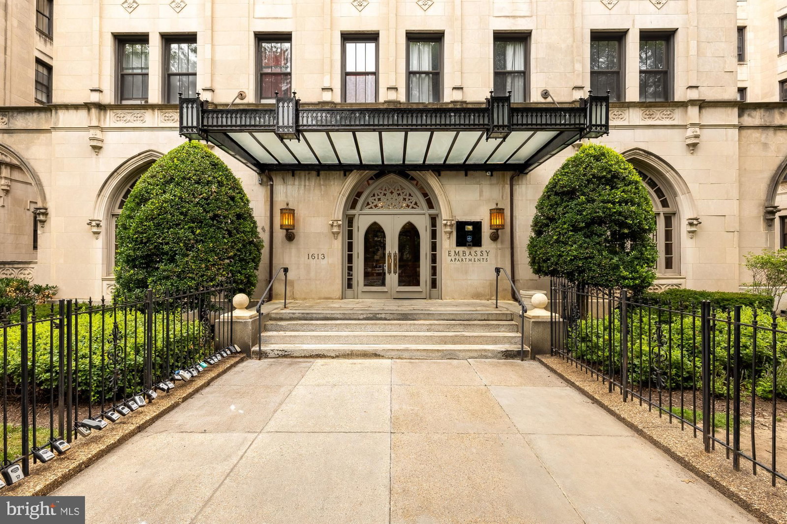 1613 HARVARD STREET NW #308 photograph