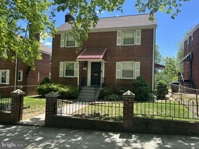 1715 GIRARD ST NE, WASHINGTON 20018, DC