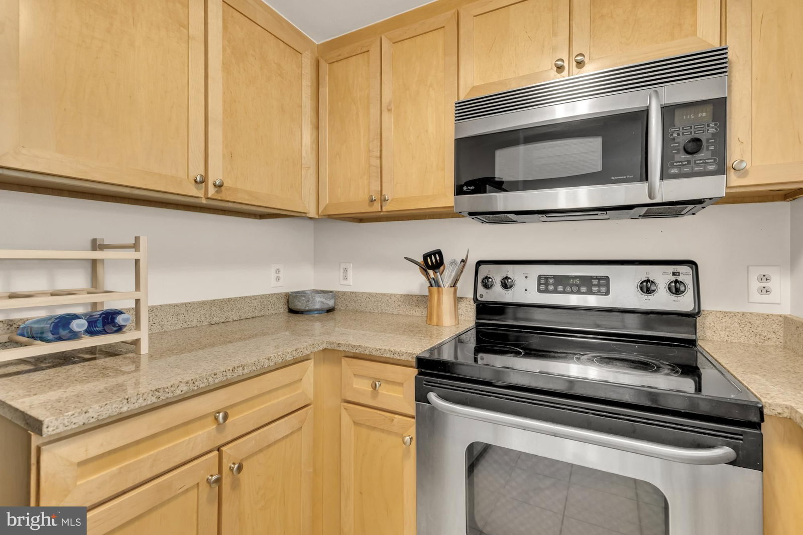 1150 K STREET NW #205 photograph
