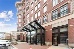 1390 KENYON STREET NW #729 photograph