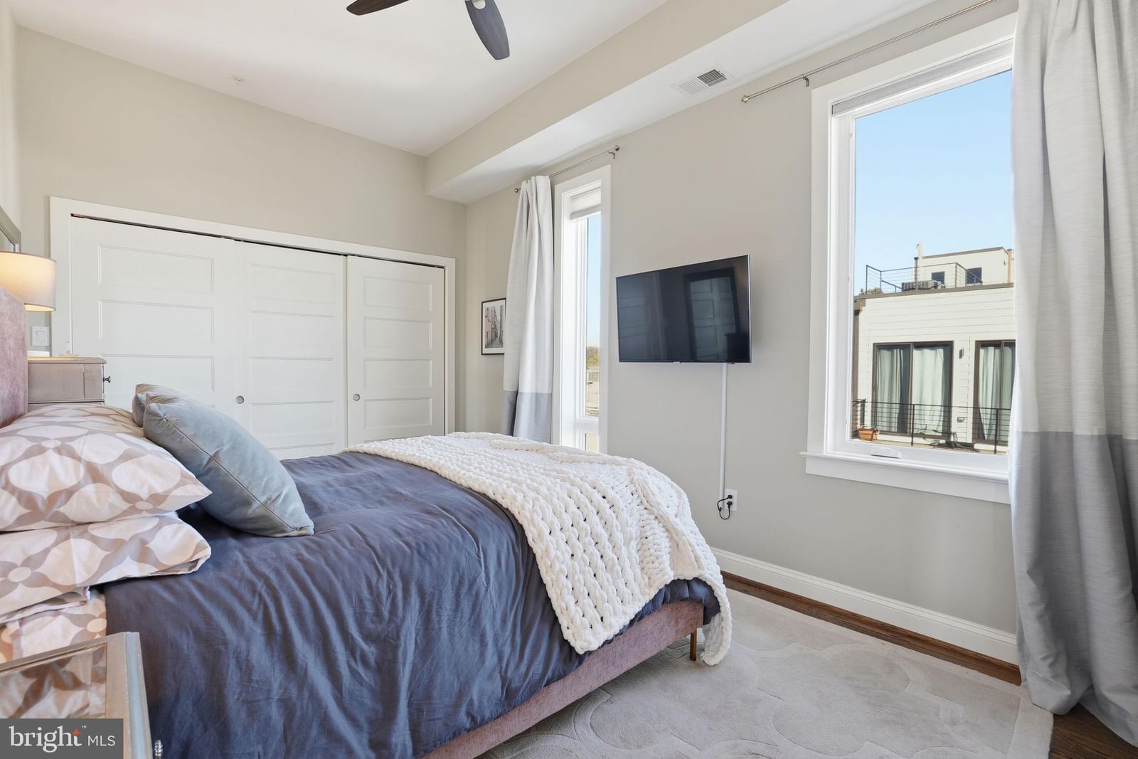 3222 WARDER STREET NW #5 photograph