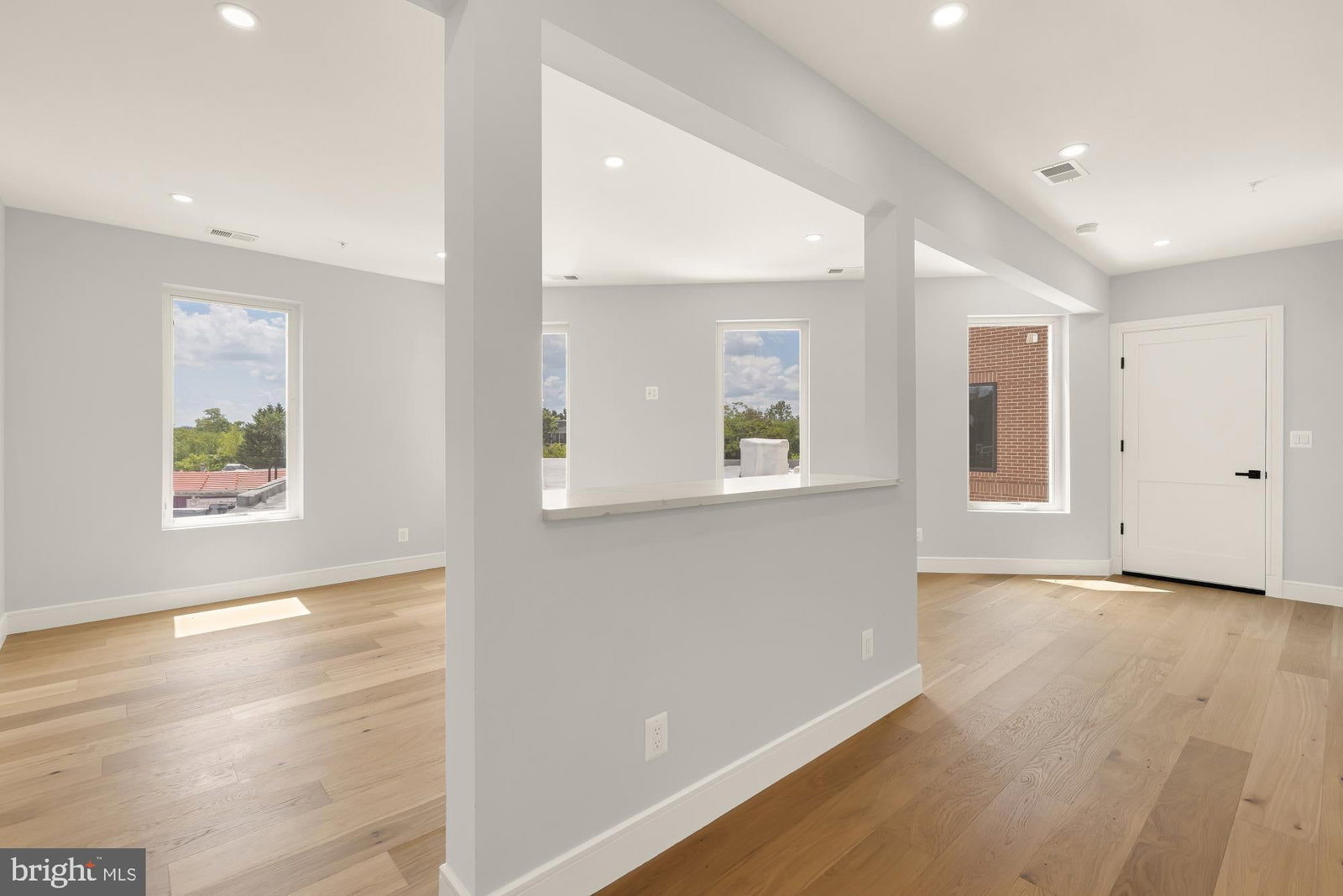 3215 MOUNT PLEASANT STREET NW #301 photograph