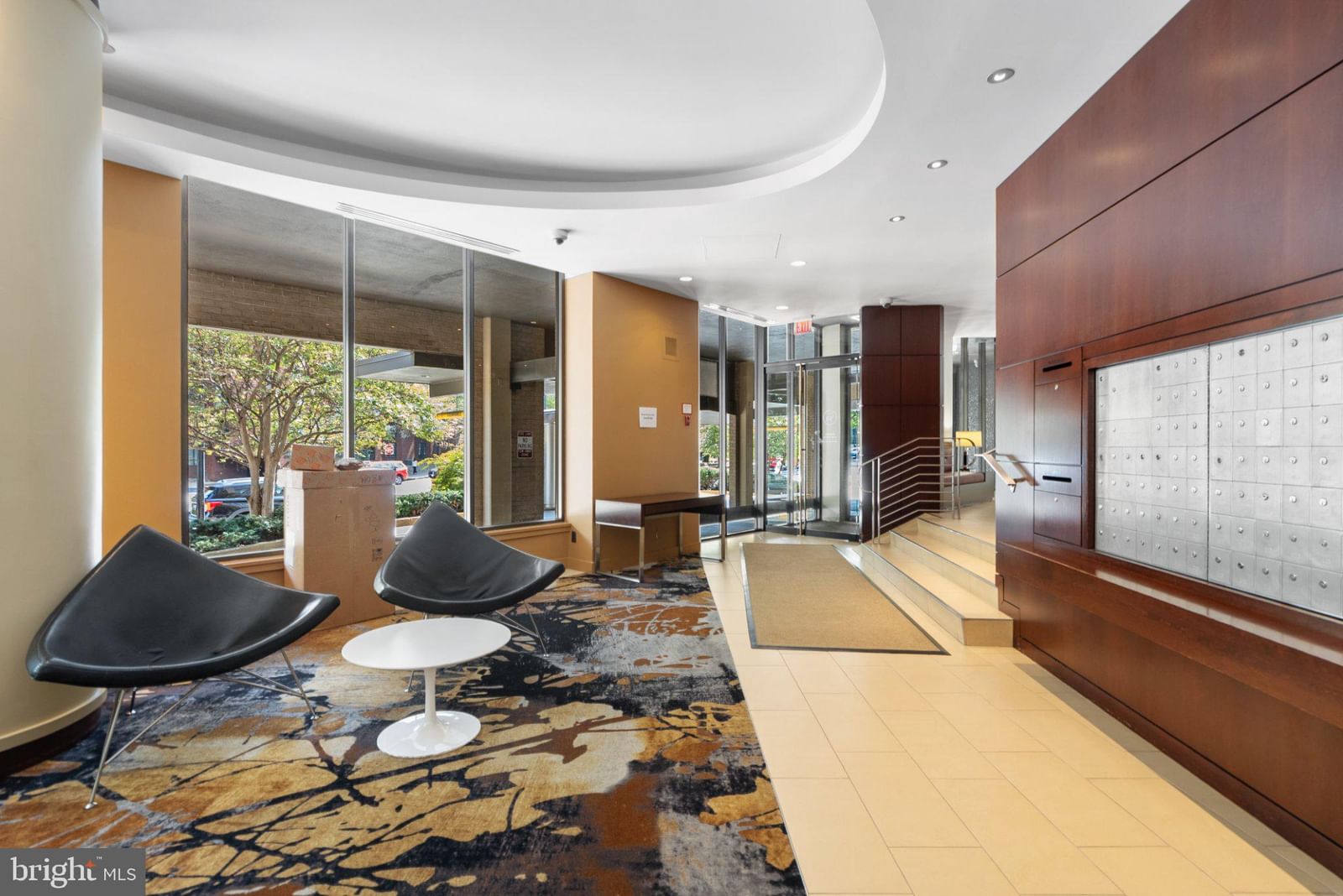 2201 L STREET NW #515 photograph