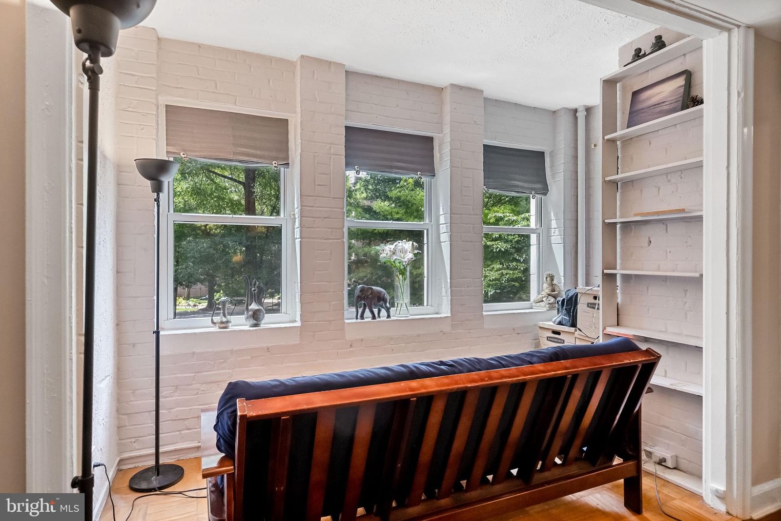 4707 CONNECTICUT AVENUE NW #204 photograph