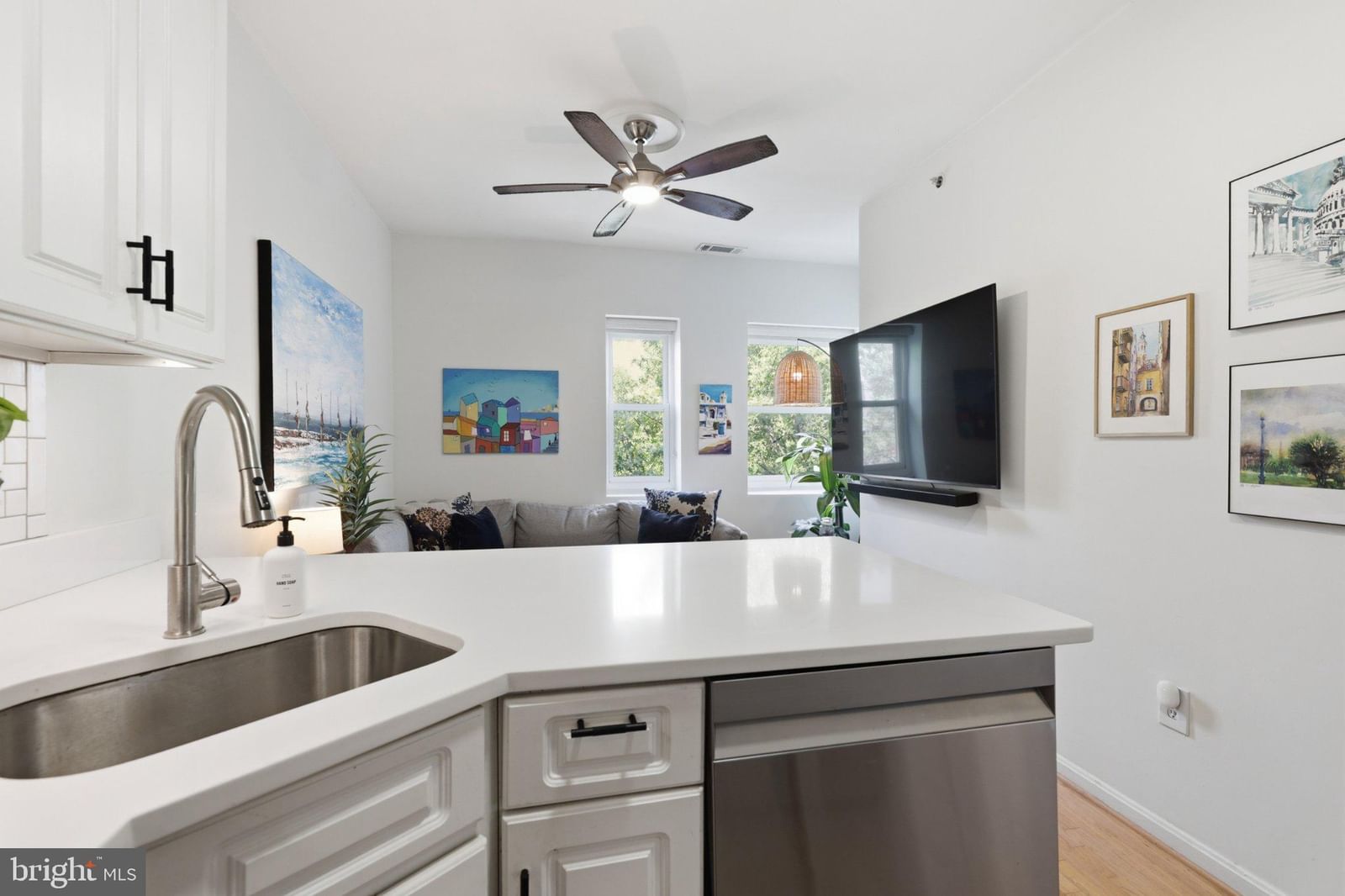 1038 LAMONT ST NW #3B photograph