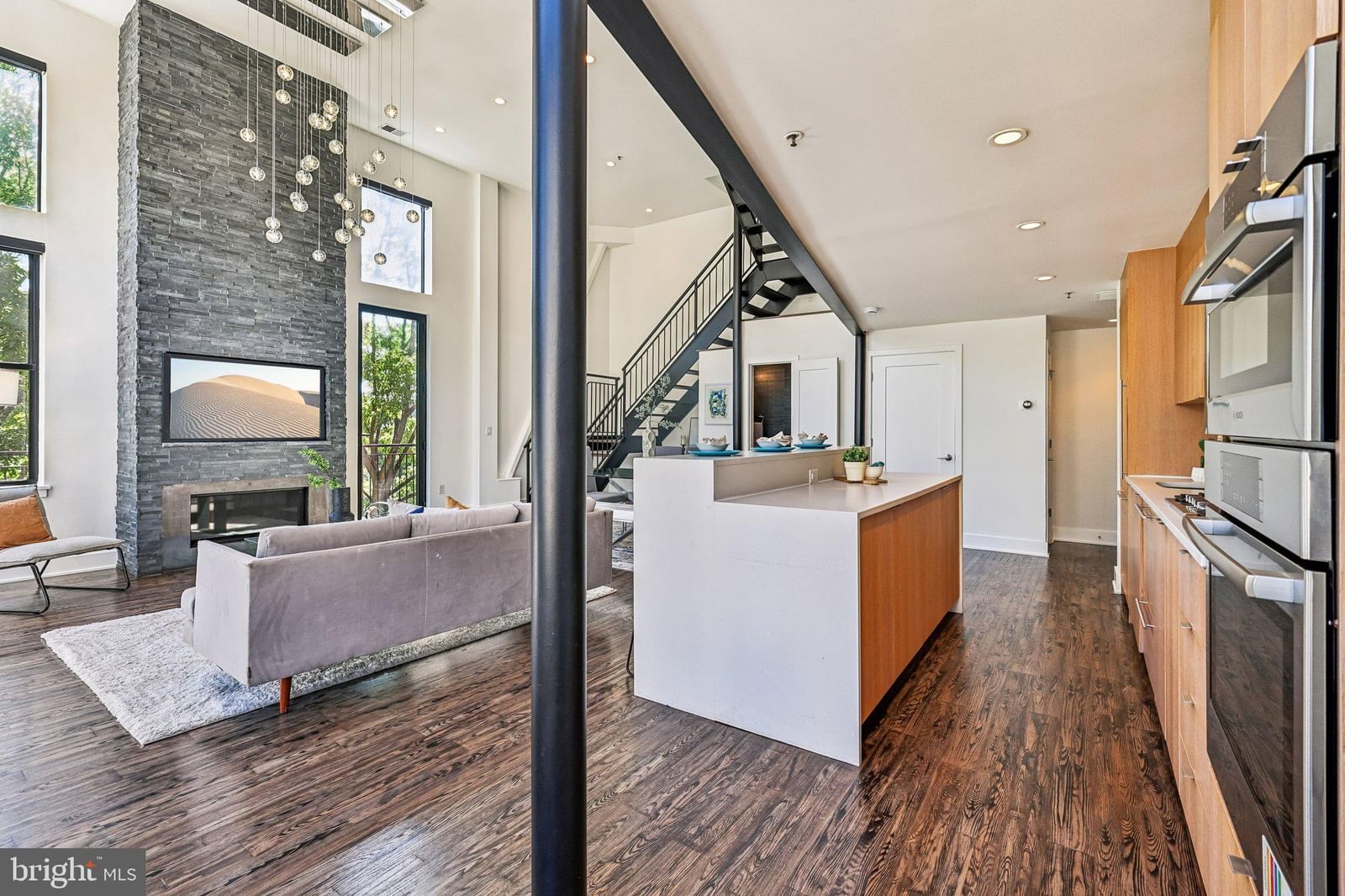1111 W STREET NW #12 photograph