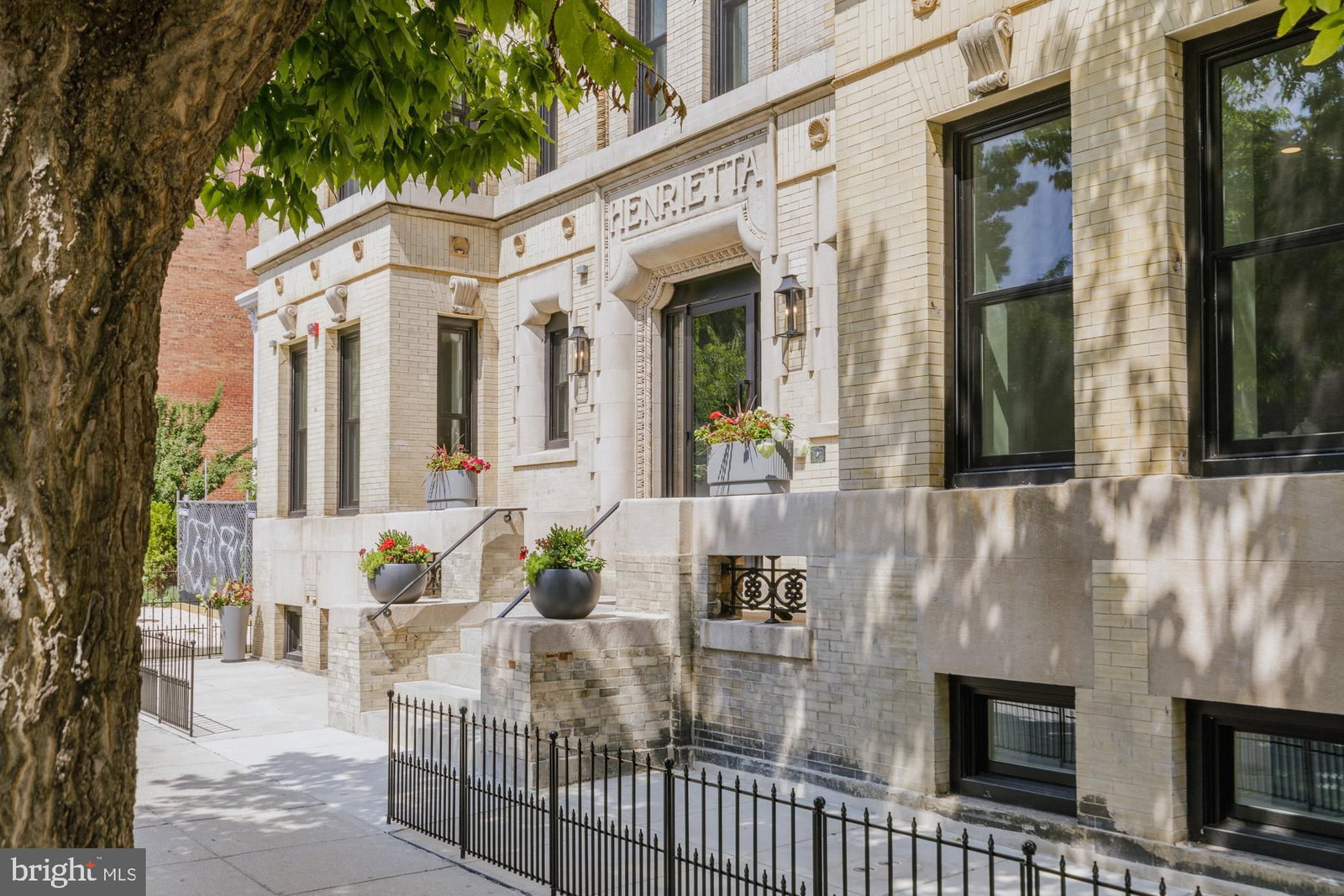 933 N STREET NW B01 in Washington, DC